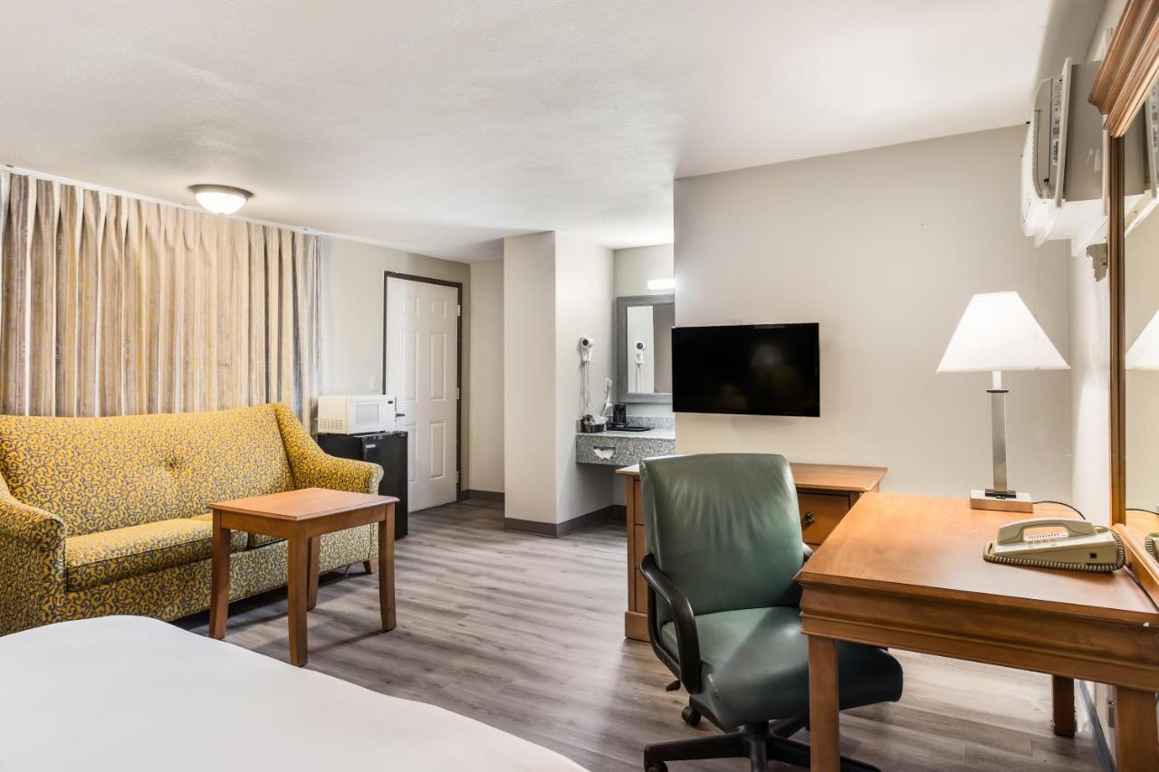 Americas Best Value Inn - Lebanon Extérieur photo